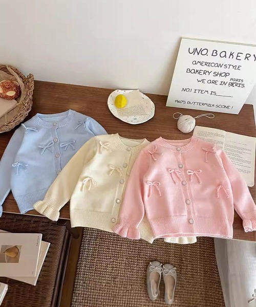 aimoha(アイモハ)の「【aimoha-KIDS-】キャンディースリーブリボンカーディガン(カーディガン/ボレロ・キッズ・ピンク/ブルー/オフホワイト・120/110/100/90/140/130)」の13枚目の写真