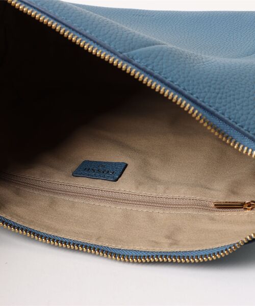 FOSSIL(フォッシル)の「フォッシル 肩かけバッグ レディース レザー ブルー スマホ収納可 ZB11119106(ショルダーバッグ・レディース・ブルー・FREE)」の7枚目の写真