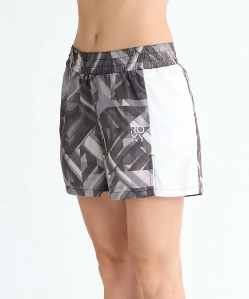 ROXY(ロキシー)の「FROM THE INSIDE SHOR/ロキシー総柄ショートパンツ(その他パンツ・レディース・ホワイト/ピンク/カーキ・LARGE/MEDIUM/SMALL)」の1枚目の写真