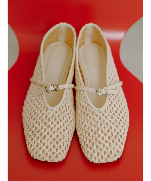 FRAY I.D（フレイアイディー）の「メッシュフラットシューズ（パンプス・レディース・アイボリー/ブラック/その他・37/38）」の2枚目の写真