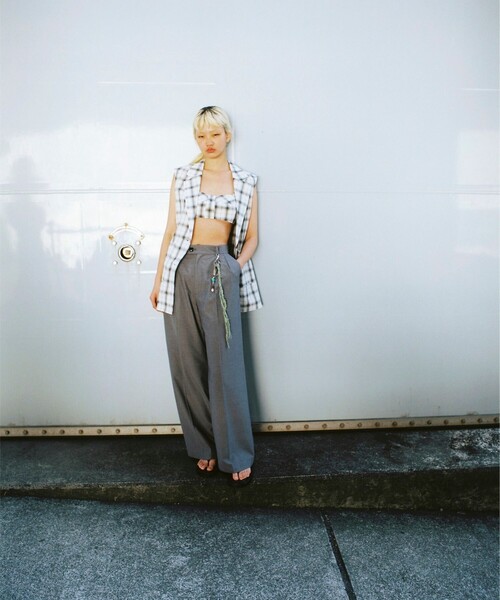 Ray BEAMS（レイビームス）の「チェック テーラード ジレ（ベスト・レディース・ブラック/オフホワイト・ONE SIZE）」の11枚目の写真