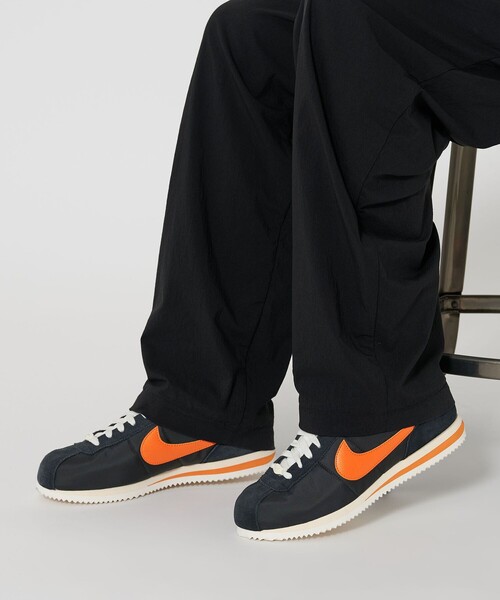 NIKE(ナイキ)の「<NIKE> コルテッツ テキスタイル/スニーカー(スニーカー・メンズ・ネイビー/ブラック・26cm/26.5cm/27.5cm/29cm/27cm/28.5cm/28cm)」の3枚目の写真