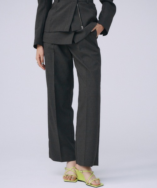 JOSE MOON(ジョゼムーン)の「INTERPOSE STRAIGHT PANTS/インターポーズストレートパンツ(スラックス・レディース・グレー/チャコールグレー・36/38)」の1枚目の写真