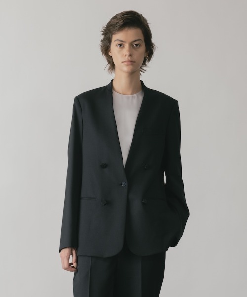 CINOH(チノ)の「BLACK FORMAL ノーカラージャケット(ノーカラージャケット・レディース・ネイビー系1/ネイビー系2/ブラック系その他/ブラック系その他2・36/40/38/38L)」の2枚目の写真