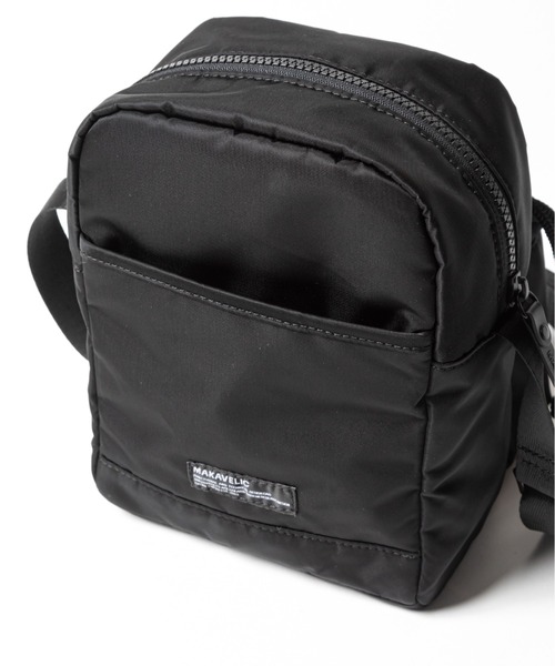 MAKAVELIC(マキャベリック)の「Grace Bottle Walking Shoulder Bag(ショルダーバッグ・メンズ・ブラック・ONESIZE)」の9枚目の写真