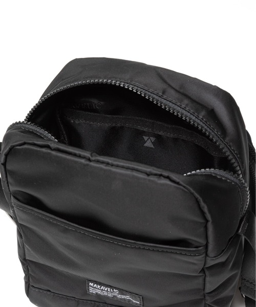 MAKAVELIC(マキャベリック)の「Grace Bottle Walking Shoulder Bag(ショルダーバッグ・メンズ・ブラック・ONESIZE)」の8枚目の写真