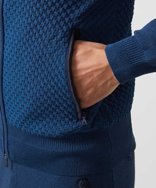 MICHEL KLEIN HOMME (ミッシェルクランオム)の「【セットアップ】ニットZIPアップパーカー(パーカー・メンズ・ブラック/ブルー・MEDIUM/LARGE/X-LARGE)」の17枚目の写真