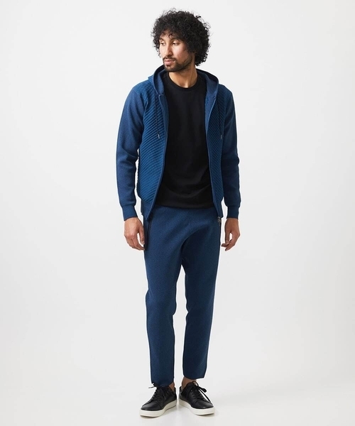 MICHEL KLEIN HOMME (ミッシェルクランオム)の「【セットアップ】ニットZIPアップパーカー(パーカー・メンズ・ブラック/ブルー・MEDIUM/LARGE/X-LARGE)」の4枚目の写真