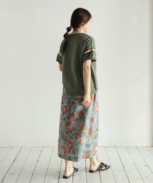 NOMBRE IMPAIR（ノンブルアンペール）の「ラインリブ綿天竺　フットボールTEE（Tシャツ/カットソー・レディース・ライトグレー/カーキ・FREE）」の22枚目の写真