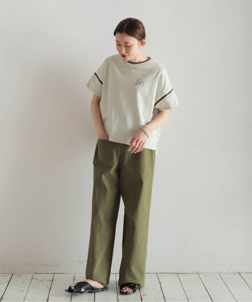 NOMBRE IMPAIR（ノンブルアンペール）の「ラインリブ綿天竺　フットボールTEE（Tシャツ/カットソー・レディース・ライトグレー/カーキ・FREE）」の15枚目の写真