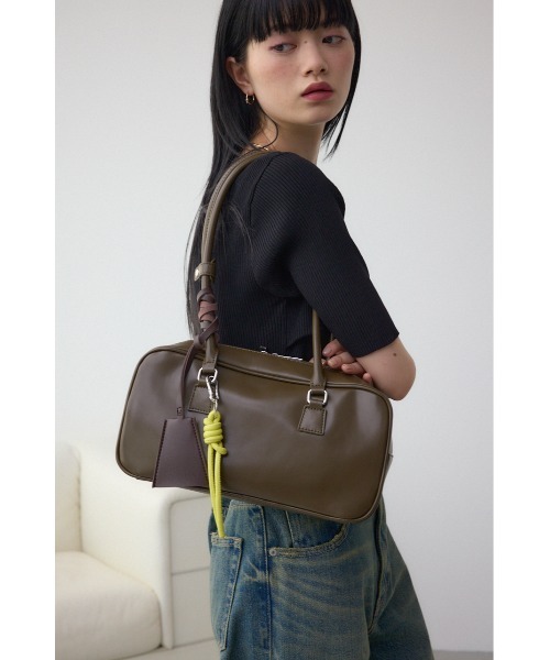 AZUL by moussy（アズールバイマウジー）の「マルチチャームセットスクエアハンドバッグ（ハンドバッグ・レディース・ブラック/カーキ・FREE）」の12枚目の写真