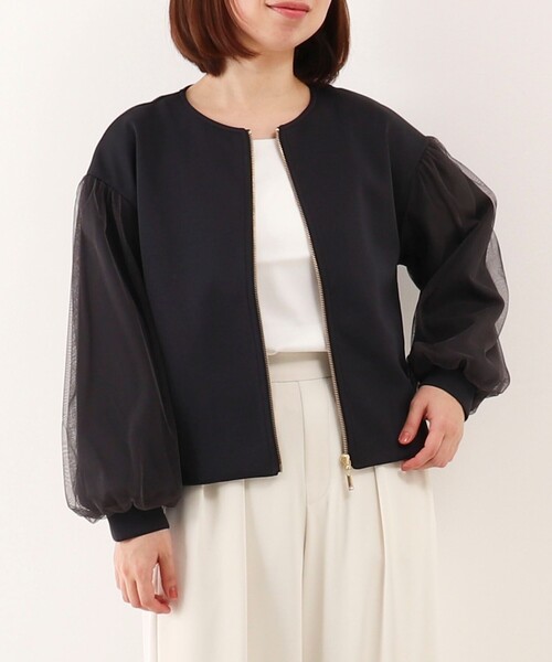 MICO COULIER(ミコクリエ)の「ソフトダンボールニットブルゾン(ブルゾン・レディース・ベージュ/チャコールグレー・38)」の2枚目の写真