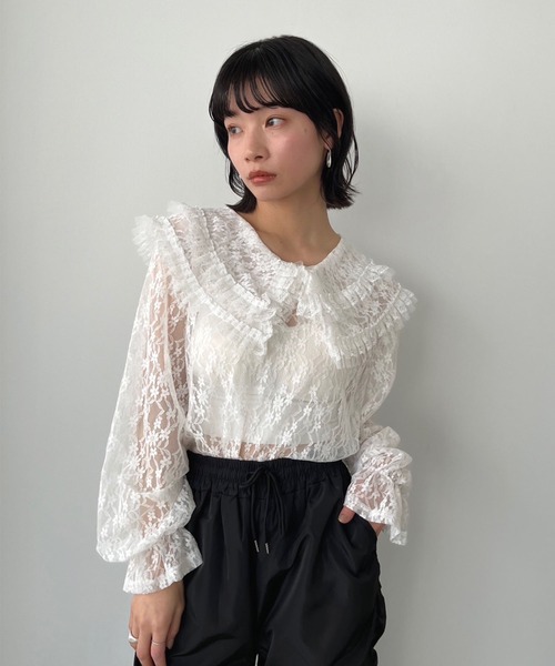 Jewelobe(ジュエローブ)の「ダブルピューリタンカラーレースチュニック(シャツ/ブラウス・レディース・ブラック/ホワイト・FREE)」の3枚目の写真