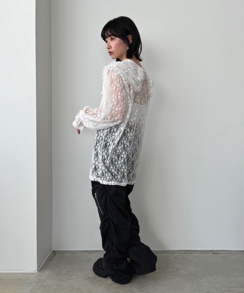 Jewelobe(ジュエローブ)の「ダブルピューリタンカラーレースチュニック(シャツ/ブラウス・レディース・ブラック/ホワイト・FREE)」の10枚目の写真