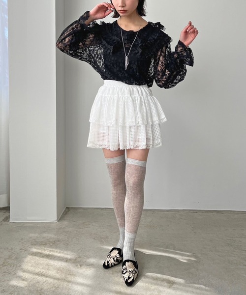 Jewelobe(ジュエローブ)の「ダブルピューリタンカラーレースチュニック(シャツ/ブラウス・レディース・ブラック/ホワイト・FREE)」の18枚目の写真