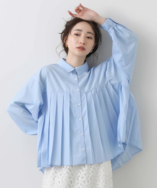 Gready Brilliant(グレディブリリアン)の「ブロードプリーツシャツ(シャツ/ブラウス・レディース・サックスブルー/オフホワイト・FREE)」の1枚目の写真