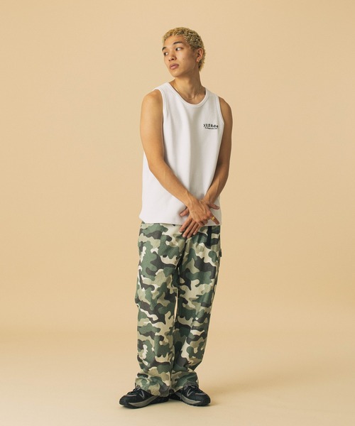 XLARGE(エクストララージ)の「OLD ENGLISH WAFFLE TANK TOP(Tシャツ/カットソー・メンズ・ブラック/カモフラージュ/ネイビー/ホワイト・M/L/XL)」の8枚目の写真