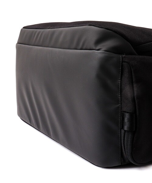 incase（インケース）の「【Incase/インケース】A.R.C Duffel（ボストンバッグ・メンズ・ブラック・FREE）」の14枚目の写真