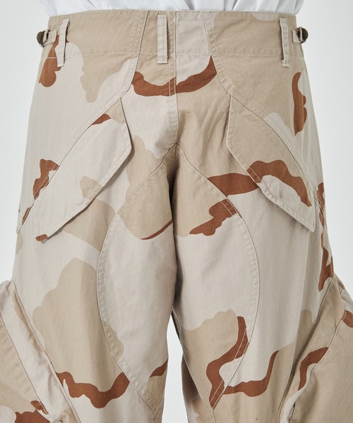 NVRFRGT(ネヴァーフォーゲット)の「【NVRFRGT】3D TWISTED CARGO PANTS(カーゴパンツ・メンズ・その他3・2/1)」の5枚目の写真