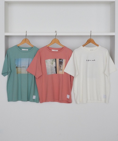 mysty woman（ミスティウーマン）の「【花盛友里さんコラボ】コラボフォトレギュラーTシャツ 493894（Tシャツ/カットソー・レディース・グリーン/ピンク/オフホワイト/ホワイト・FREE）」の15枚目の写真