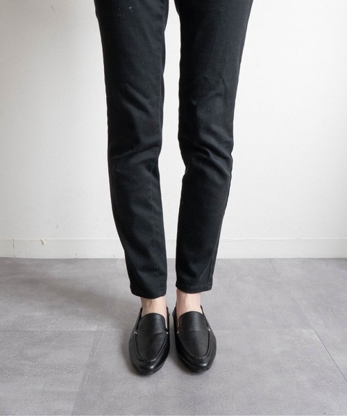 Fabby fabby（ファビィーファビィー）の「ローファーサイドメタルシューズ（ローファー・レディース・シルバー/ベージュ/オフホワイト/ブラック・SMALL/LARGE/MEDIUM）」の10枚目の写真