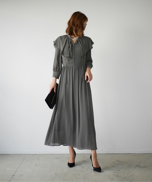 My shawty(マイシャウティー)の「big collar chiffon dress(ドレス・レディース・グレー/ネイビー・FREE)」の5枚目の写真