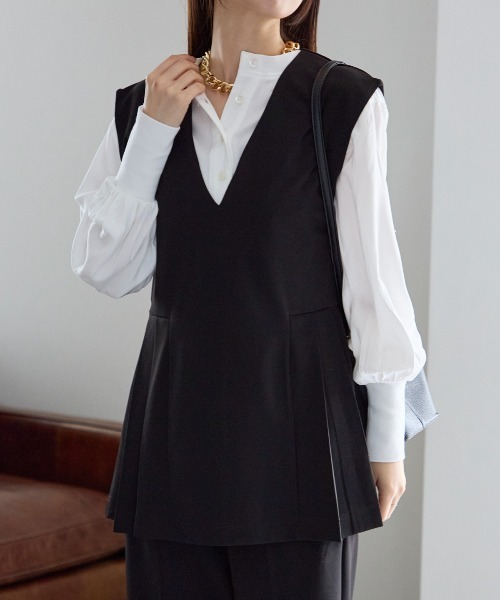 TRIANGLE PALETTE（トライアングルパレット）の「サイドプリーツデザインベスト / セットアップ対応（スーツベスト・レディース・グレー/アイボリー/ブラック・FREE）」の17枚目の写真