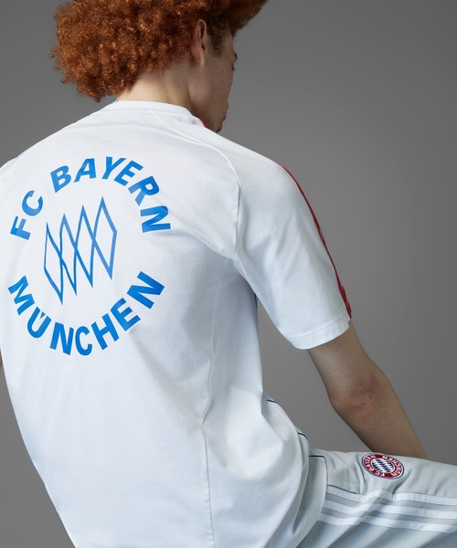 【adidas】FCバイエルン BSTN コラボ コットン半袖Tシャツ/white FCバイエルン UBP 半袖Tシャツ / アディダス adidas（Tシャツ