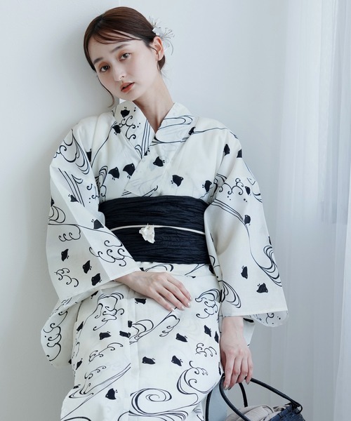 utatane（ウタタネ）の「選べる浴衣3点セット utataneオリジナル 国内染色（浴衣・レディース・ホワイト系1/ブラウン系1/ホワイト系2/ベージュ系1/ベージュ系3/ホワイト系3/グリーン系1/ブルー系2/ベージュ系2/グレー系1/ホワイト系4/ブルー系1/イエロー系1/ホワイト系6/ホワイト系5/グレー系2/ブラック系1/ブルー系3/ネイビー系1/グリーン系2・FREE）」の5枚目の写真