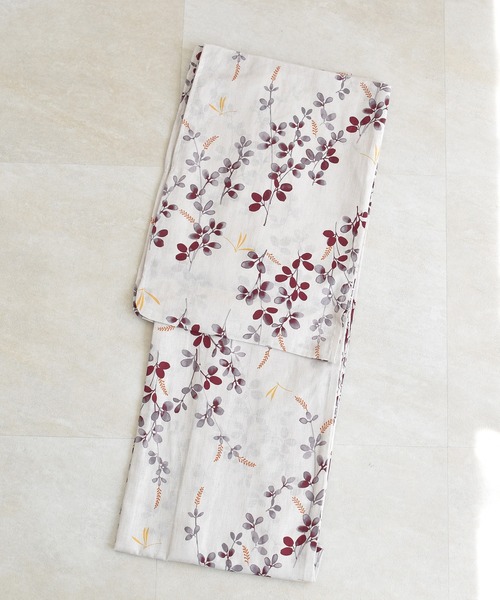 utatane（ウタタネ）の「選べる浴衣3点セット utataneオリジナル 国内染色（浴衣・レディース・ホワイト系1/ブラウン系1/ホワイト系2/ベージュ系1/ベージュ系3/ホワイト系3/グリーン系1/ブルー系2/ベージュ系2/グレー系1/ホワイト系4/ブルー系1/イエロー系1/ホワイト系6/ホワイト系5/グレー系2/ブラック系1/ブルー系3/ネイビー系1/グリーン系2・FREE）」の22枚目の写真