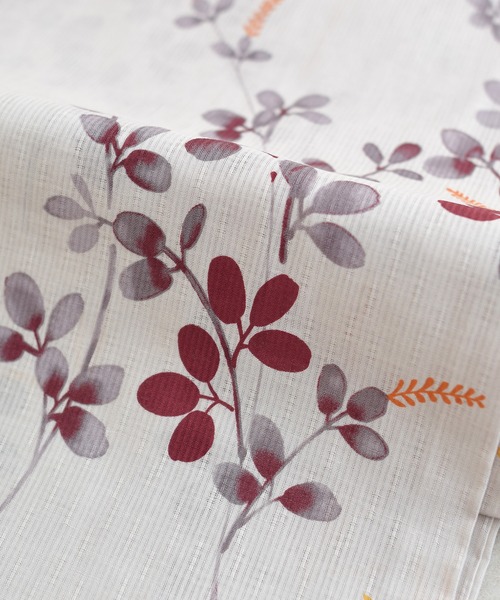 utatane（ウタタネ）の「選べる浴衣3点セット utataneオリジナル 国内染色（浴衣・レディース・ホワイト系1/ブラウン系1/ホワイト系2/ベージュ系1/ベージュ系3/ホワイト系3/グリーン系1/ブルー系2/ベージュ系2/グレー系1/ホワイト系4/ブルー系1/イエロー系1/ホワイト系6/ホワイト系5/グレー系2/ブラック系1/ブルー系3/ネイビー系1/グリーン系2・FREE）」の21枚目の写真