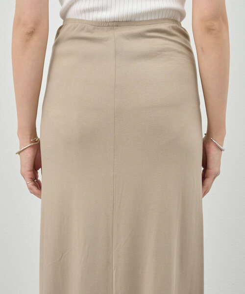 SHENERY（シーナリー）の「《履き心地抜群》ベア天竺ロングスカート（スカート・レディース・ブラック/ベージュ・36/38）」の14枚目の写真