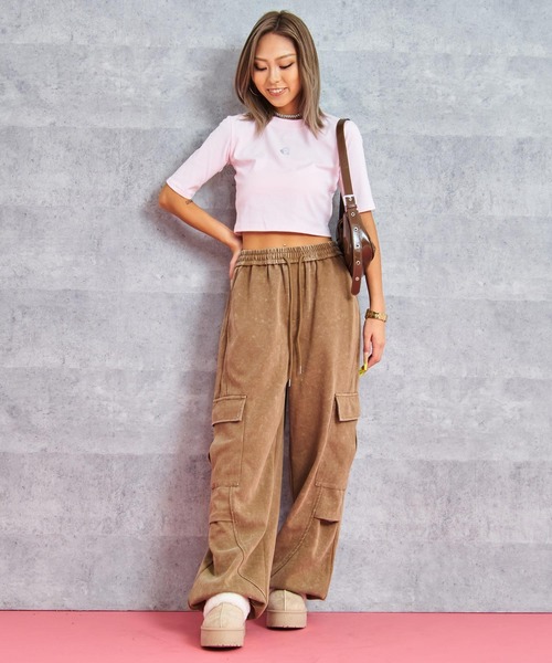 ANAP(アナップ)の「ウォッシュ加工 スウェット カーゴパンツ(スウェットパンツ・レディース・ブラック/ライトグレー/パープル/ブラウン・FREE)」の11枚目の写真