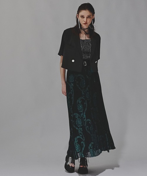 HARE(ハレ)の「トロミメタルボタンショートジャケット(HARE)(テーラードジャケット・レディース・ブルー/パープル/ブラック/ブラウン/グレー/チャコールグレー・FREE)」の12枚目の写真