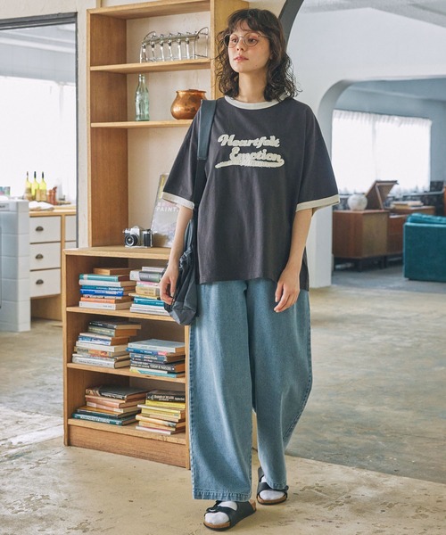 MONO-MART LADY'S(モノマートレディース)の「パッチ刺繍 メッセージロゴ リンガー半袖Tシャツ(Tシャツ/カットソー・レディース・ネイビー/オートミール/スミクロ・FREE)」の11枚目の写真