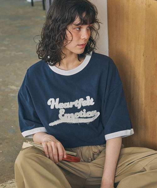 パッチ刺繍 メッセージロゴ リンガー半袖Tシャツ MONO-MART LADY'S