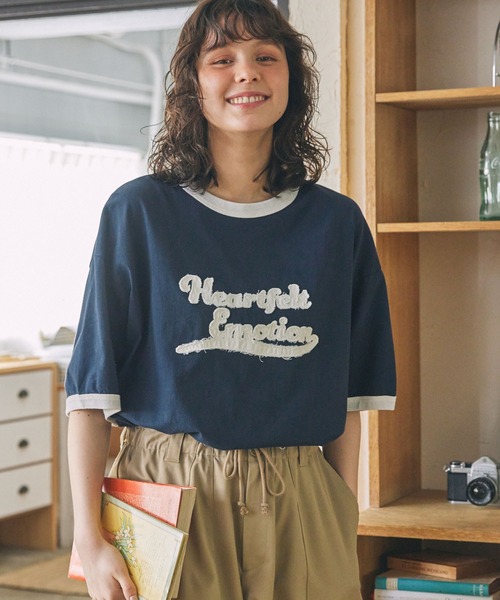 MONO-MART LADY'S(モノマートレディース)の「パッチ刺繍 メッセージロゴ リンガー半袖Tシャツ(Tシャツ/カットソー・レディース・ネイビー/オートミール/スミクロ・FREE)」の20枚目の写真