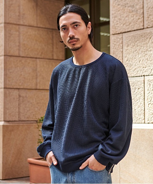 CavariA(キャバリア)の「『CavariA/キャバリア』サイドZIPクルーネック長袖TEE(Tシャツ/カットソー・メンズ・ブルー/グレー/ネイビー/ブラック・L/M)」の3枚目の写真