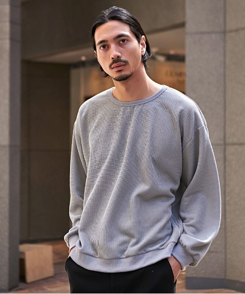 CavariA(キャバリア)の「『CavariA/キャバリア』サイドZIPクルーネック長袖TEE(Tシャツ/カットソー・メンズ・ブルー/グレー/ネイビー/ブラック・L/M)」の2枚目の写真
