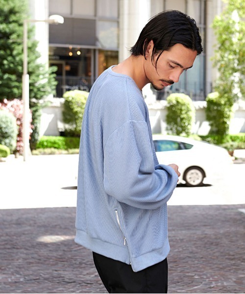 CavariA(キャバリア)の「『CavariA/キャバリア』サイドZIPクルーネック長袖TEE(Tシャツ/カットソー・メンズ・ブルー/グレー/ネイビー/ブラック・L/M)」の15枚目の写真