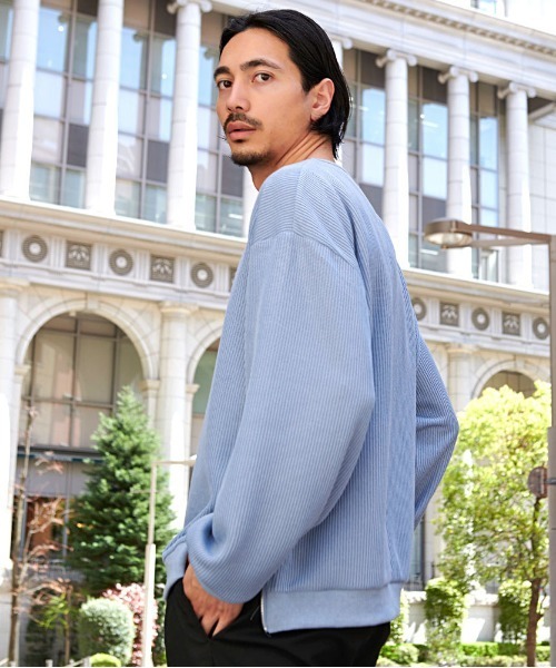 CavariA(キャバリア)の「『CavariA/キャバリア』サイドZIPクルーネック長袖TEE(Tシャツ/カットソー・メンズ・ブルー/グレー/ネイビー/ブラック・L/M)」の17枚目の写真