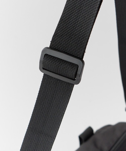 PENNEYS（ぺニーズ）の「PENNEYS/ペニーズ THE FOX 2WAY MINI DRUM BAG ドラムバッグ（ショルダーバッグ・メンズ・ブラック/ネイビー/ベージュ/オリーブ・FREE）」の15枚目の写真