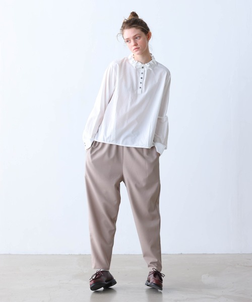 Kelen（ケレン）の「「KELEN / ケレン」デザインカラーブラウス（シャツ/ブラウス・レディース・チャコールグレー/オフホワイト/ブラック/グレイッシュベージュ・S/M）」の10枚目の写真