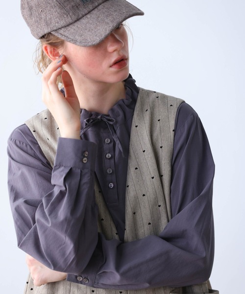 Kelen（ケレン）の「「KELEN / ケレン」デザインカラーブラウス（シャツ/ブラウス・レディース・チャコールグレー/オフホワイト/ブラック/グレイッシュベージュ・S/M）」の17枚目の写真