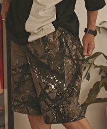 ALL RUNS（オールランズ）の「リアルツリーカモ柄 ワイドハーフパンツ（その他パンツ）」