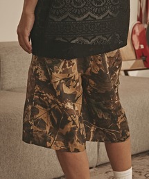 ALL RUNS（オールランズ）の「リアルツリーカモ柄 ワイドハーフパンツ（その他パンツ）」