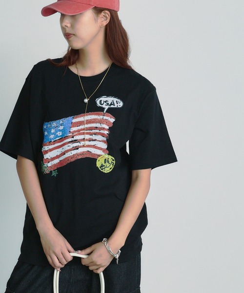 BLANK (ブランク)の「▲USA Flag Graphic Tee/ USAフラッグ グラフィック Tシャツ(Tシャツ/カットソー・レディース・ネイビー/ホワイト/ブラック・FREE)」の11枚目の写真
