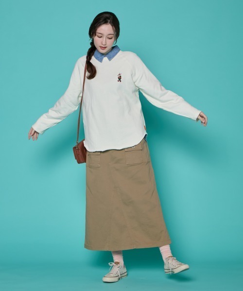 KRIFF MAYER Lady's Collection（クリフメイヤーレディースコレクション）の「【本体綿100％】ラグランスウェットチュニック（スウェット・レディース・チャコール/グレイッシュベージュ/ライトブルー/ナチュラル・MEDIUM/LARGE）」の6枚目の写真