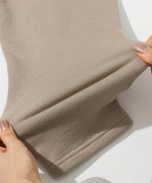 KRIFF MAYER Lady's Collection（クリフメイヤーレディースコレクション）の「【本体綿100％】ラグランスウェットチュニック（スウェット・レディース・チャコール/グレイッシュベージュ/ライトブルー/ナチュラル・MEDIUM/LARGE）」の18枚目の写真