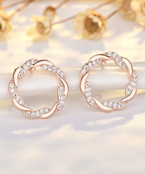 shoppinggo(ショッピングゴー)の「ピアス スタッドピアス おしゃれ シンプル キラキラ(ピアス(両耳用)・レディース・ピンクゴールド/シルバー/ゴールド・FREE)」の3枚目の写真